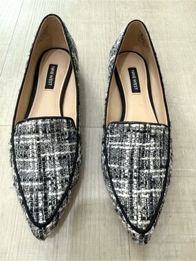 Nine West Black & White Tweed Pointed Loafers size 6.5 very chic